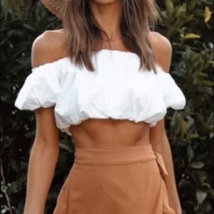 Forever 21 off the shoulder cropped top